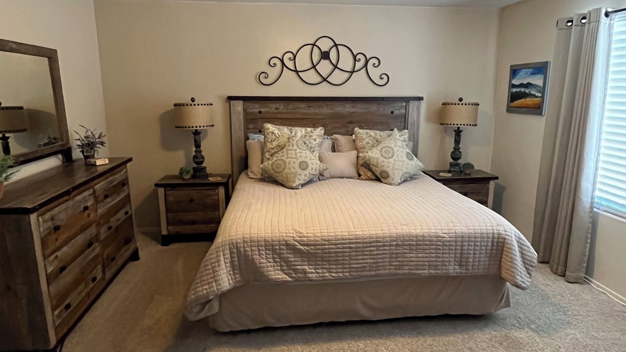 Photo of Bedroom in Oro Valley