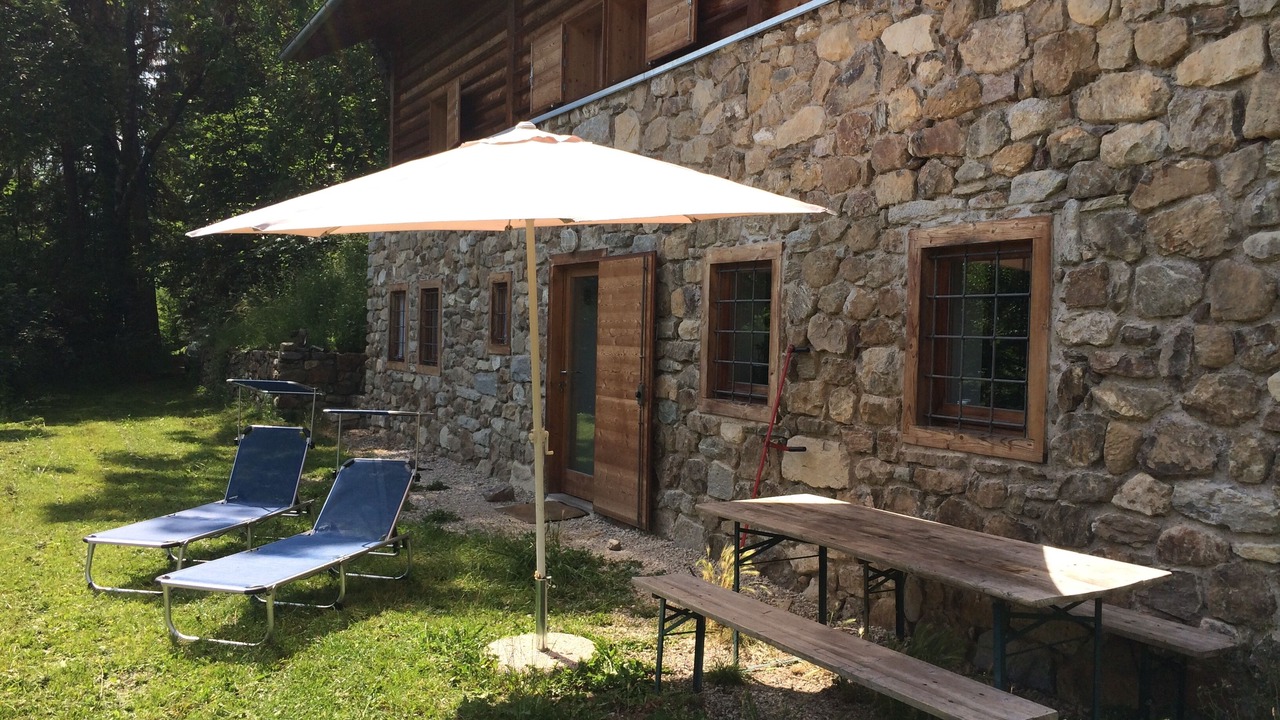Photo of Outdoor in Samone