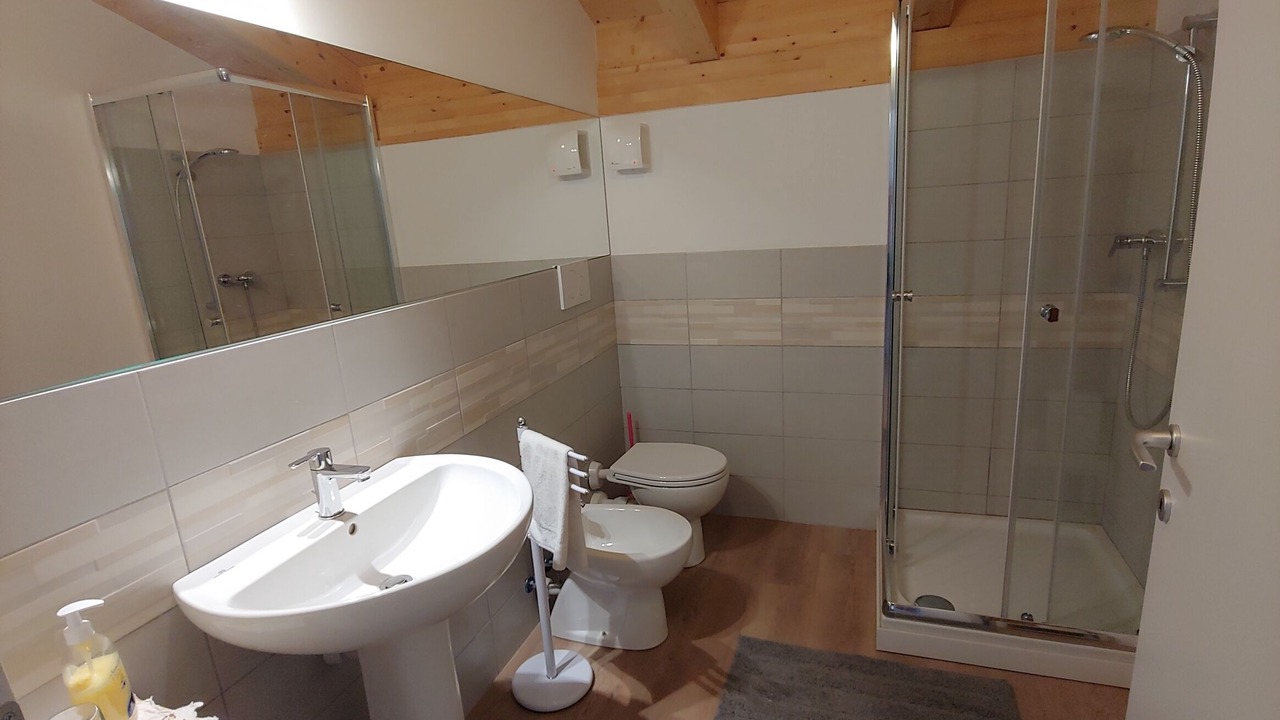 Photo of Bathroom in Arco