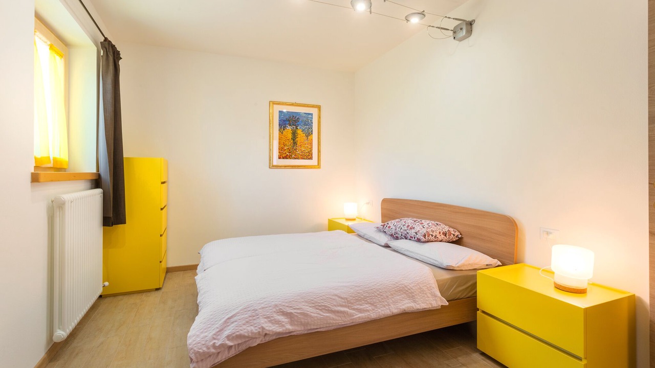 Photo of Bedroom in Molveno