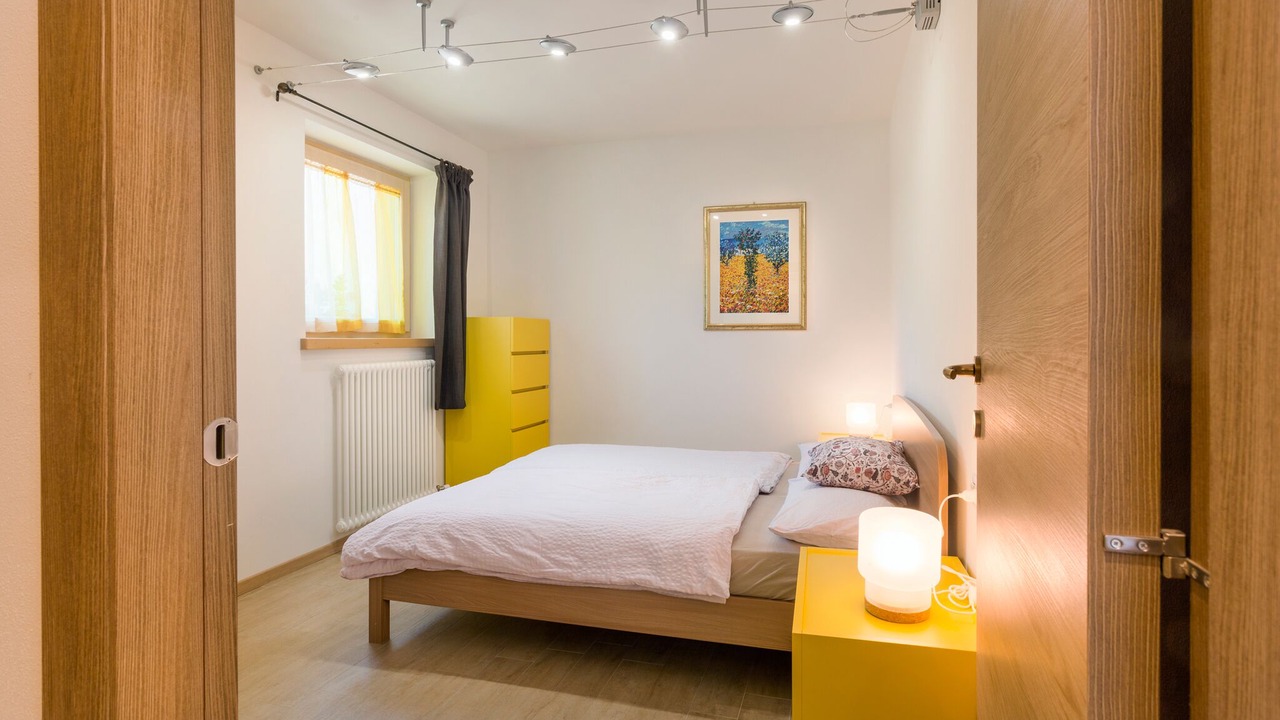 Photo of Bedroom in Molveno