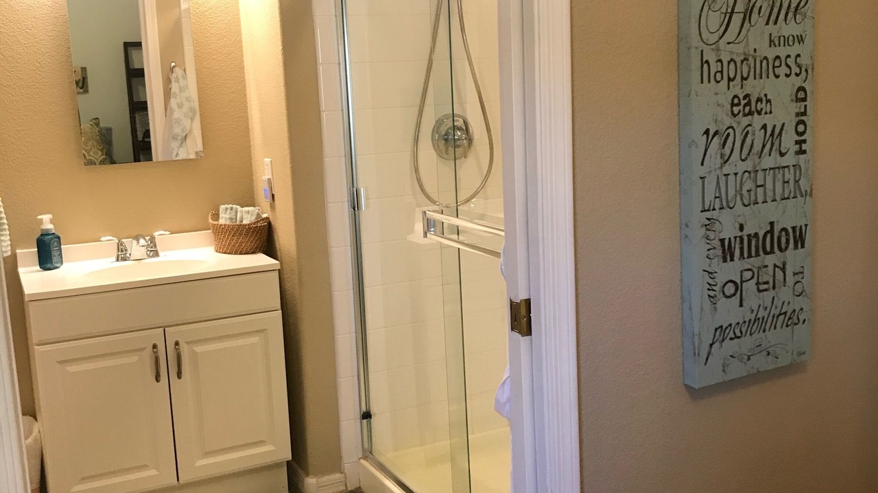 Photo of Bathroom in Superstition Lakes