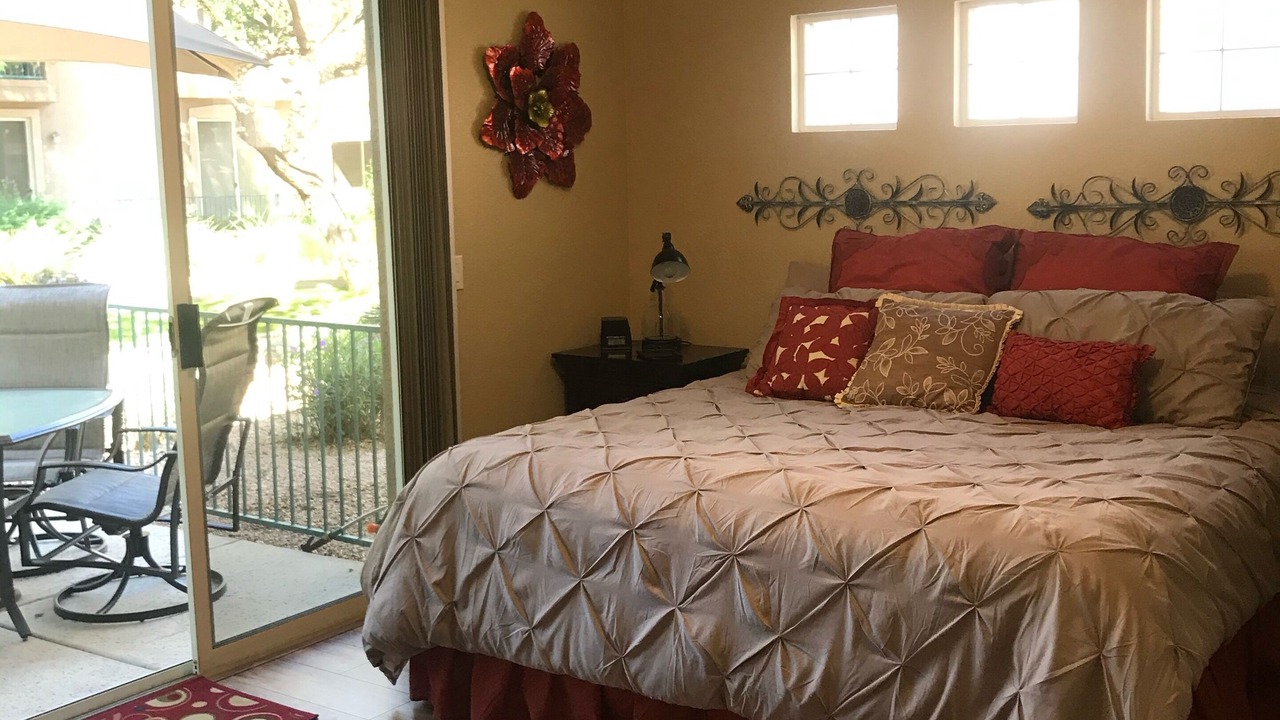 Photo of Bedroom in Superstition Lakes