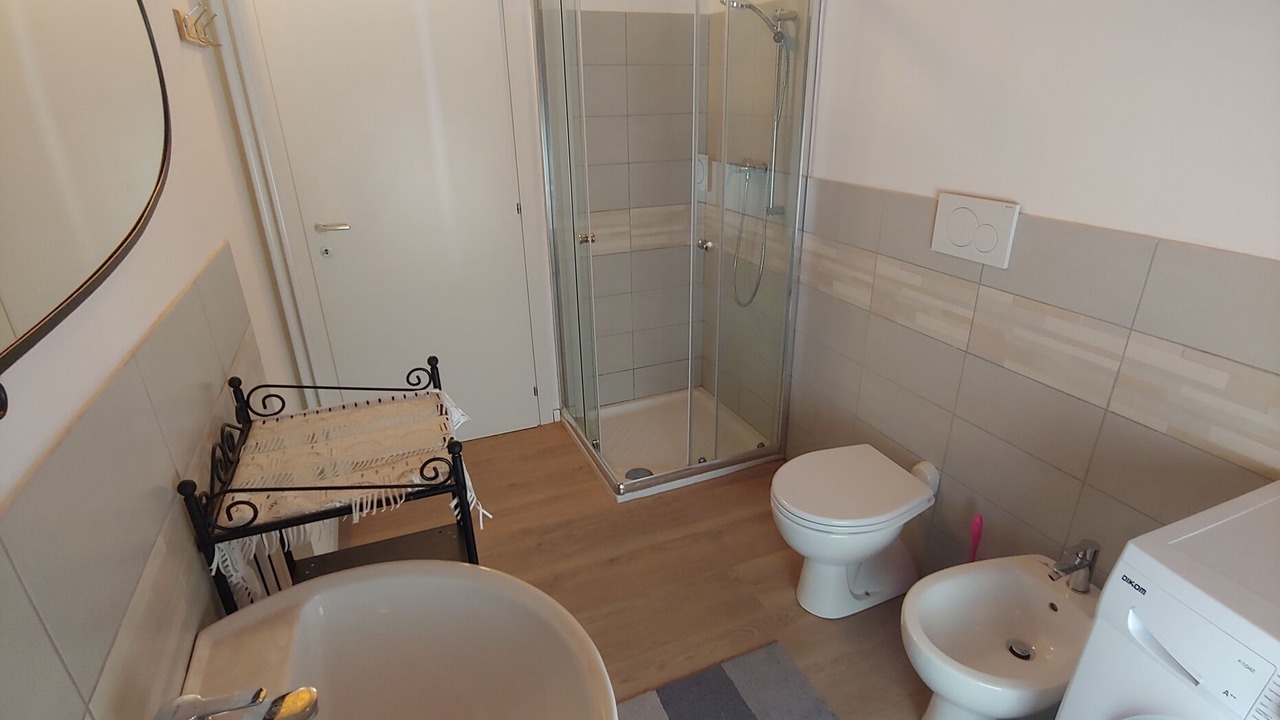 Photo of Bathroom in Arco