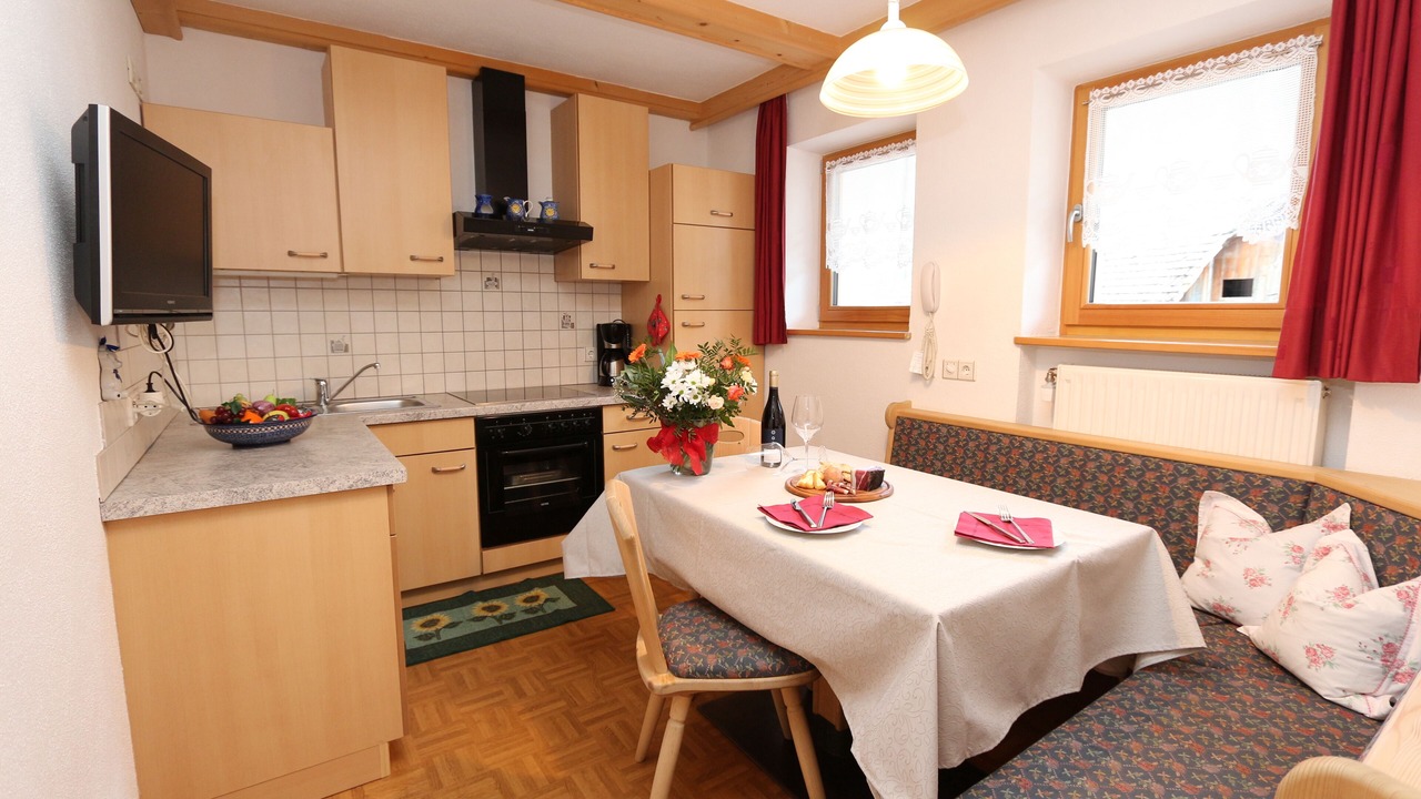 Photo of Kitchen in Longiaru