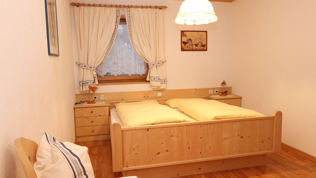 Photo of Bedroom in Longiaru