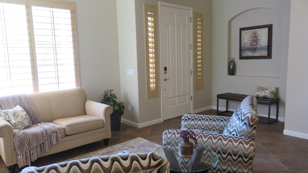 Photo of Livingroom in Power Ranch