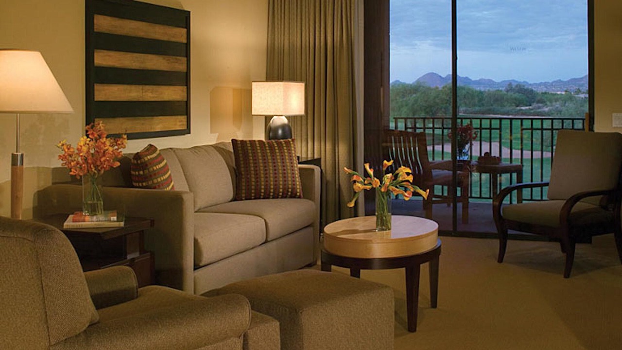 Photo of Livingroom in Paradise Valley Village