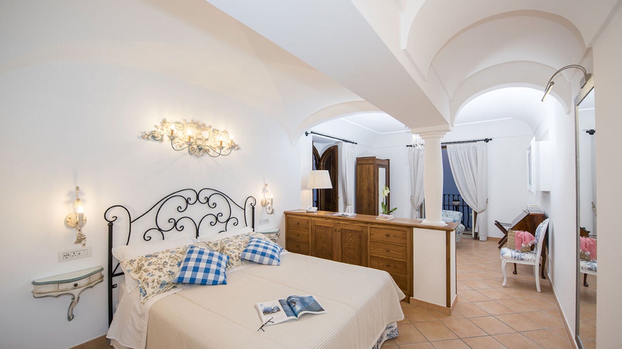Photo of Bedroom in Path of the Gods