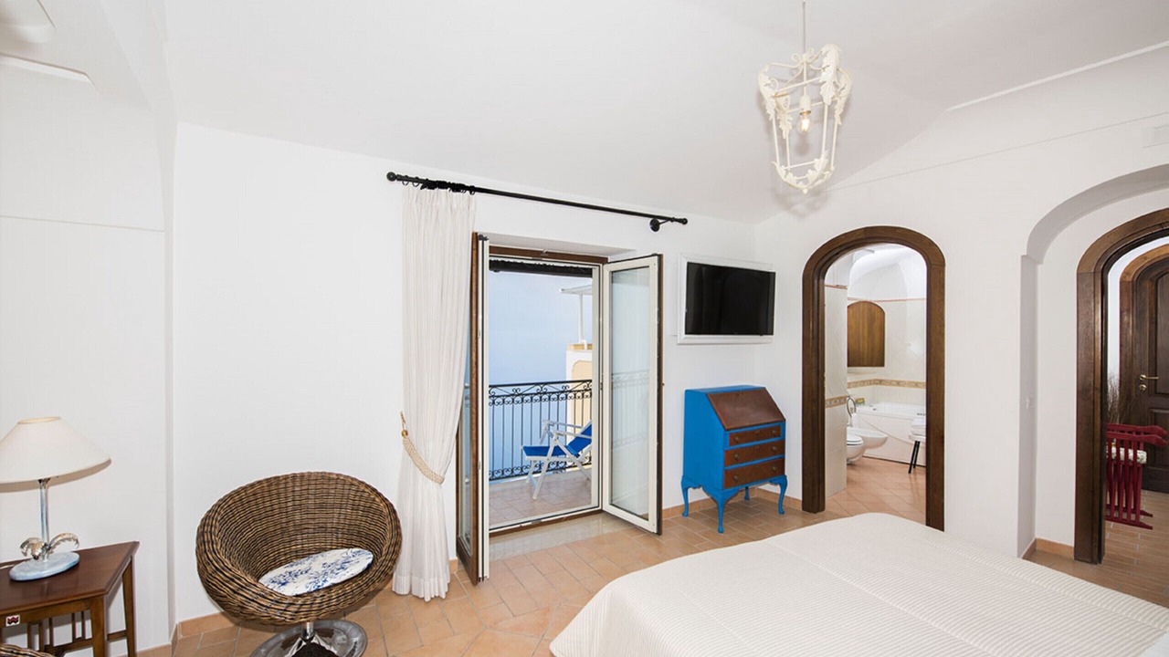 Photo of Bedroom in Path of the Gods