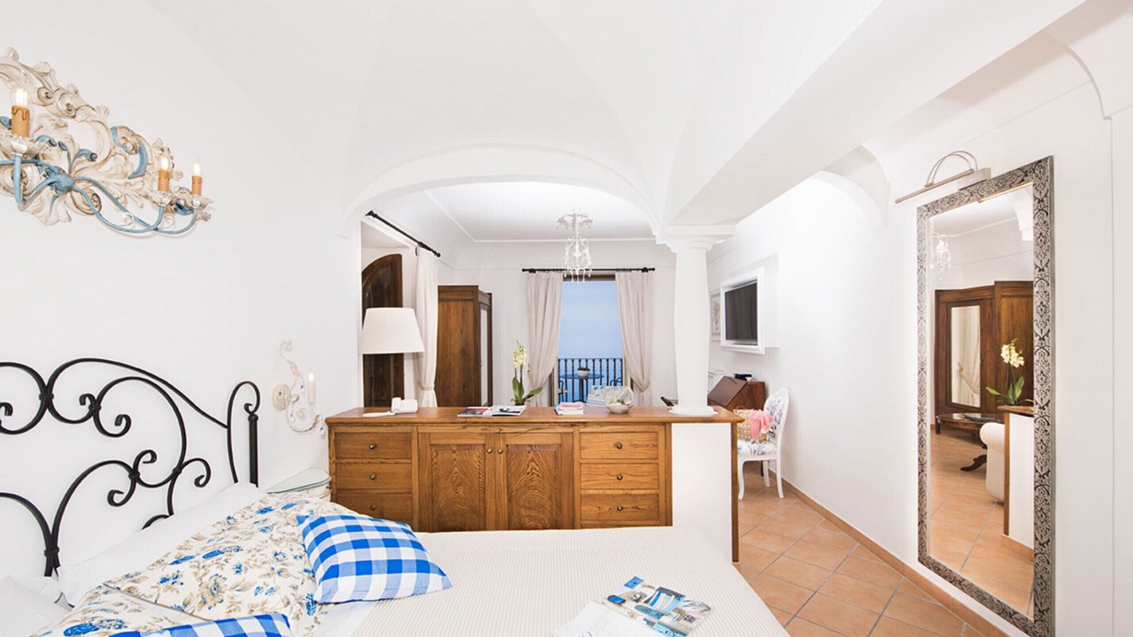 Photo of Bedroom in Path of the Gods