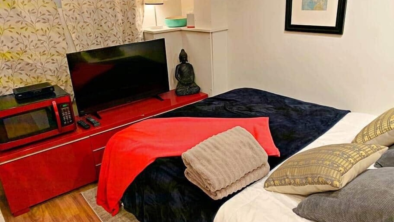 Photo of Bedroom in North End