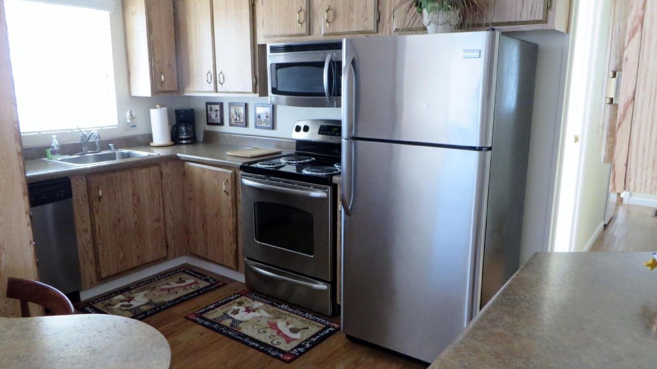 Photo of Kitchen in Happy Trails
