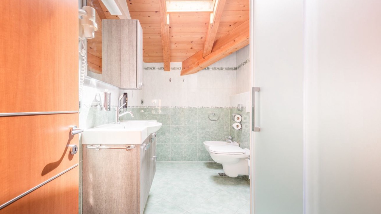 Photo of Bathroom in Ledro