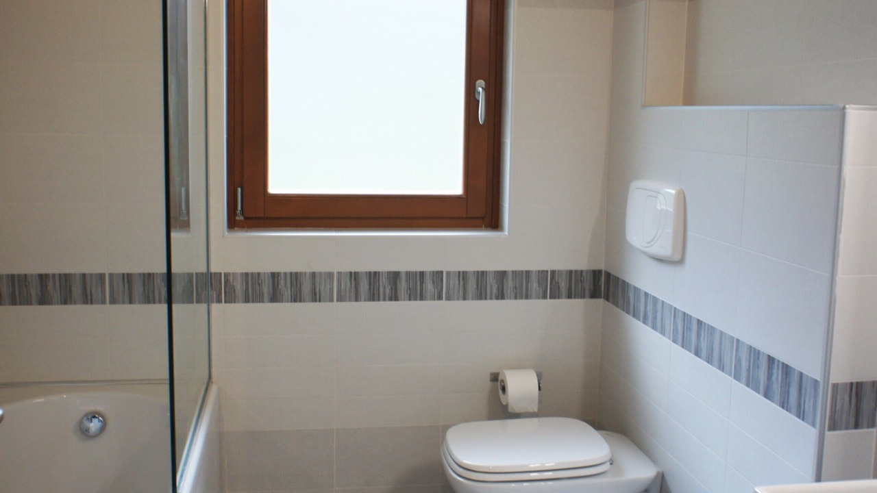 Photo of Bathroom in Arco