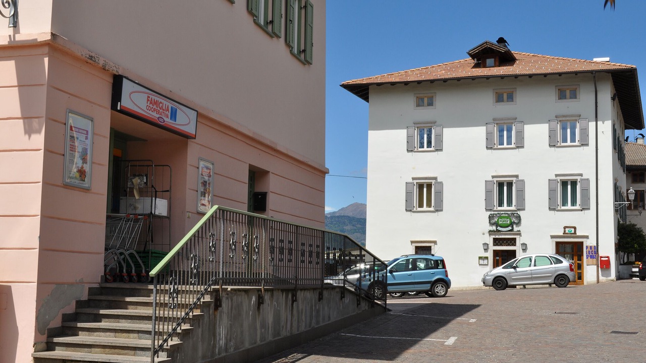 Photo of Others in Sfruz