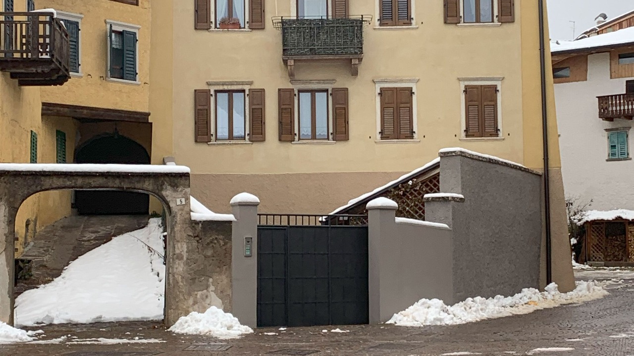 Photo of Others in Sfruz