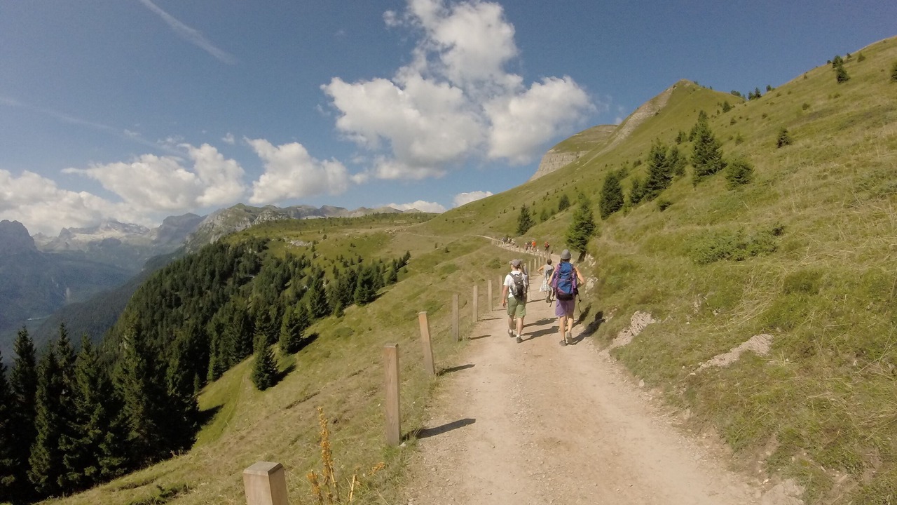Photo of Others in Sfruz