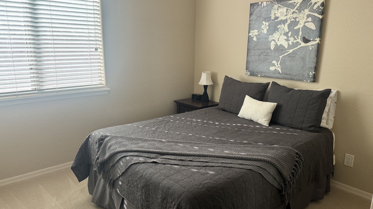 Photo of Bedroom in Estrella Mountain Ranch