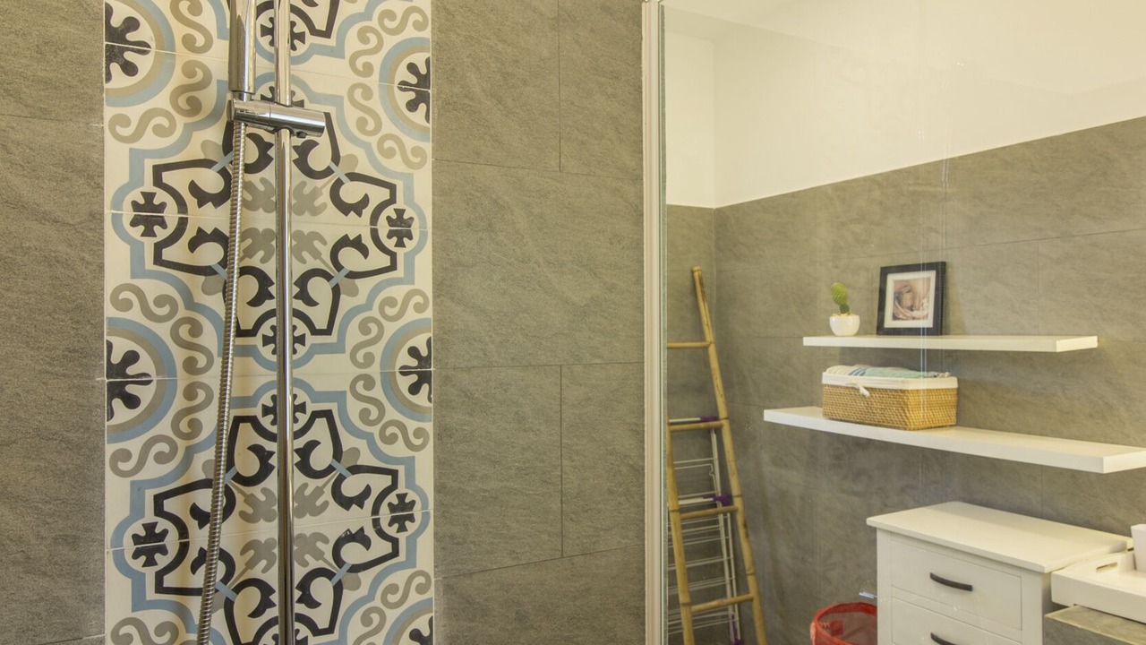 Photo of Bathroom in Cua Duong
