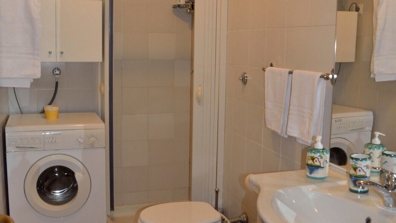 Photo of Bathroom in Erchie