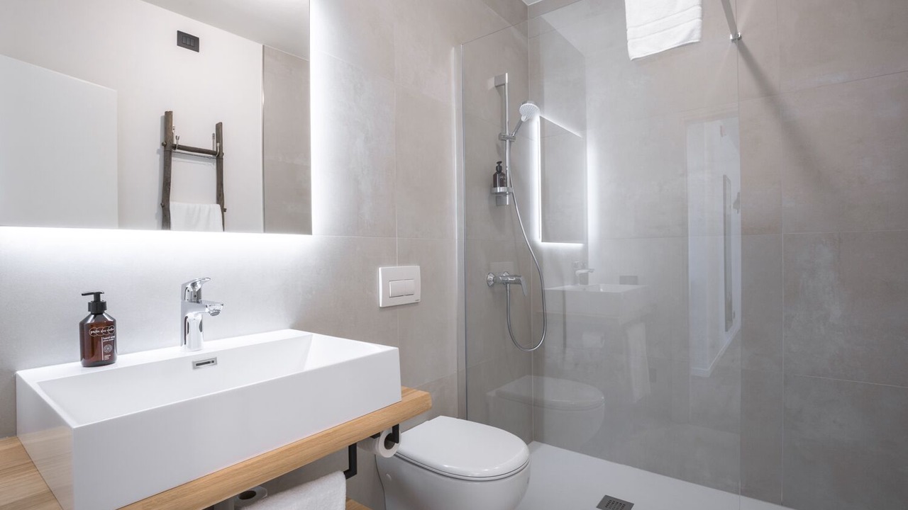 Photo of Bathroom in Canale di Tenno