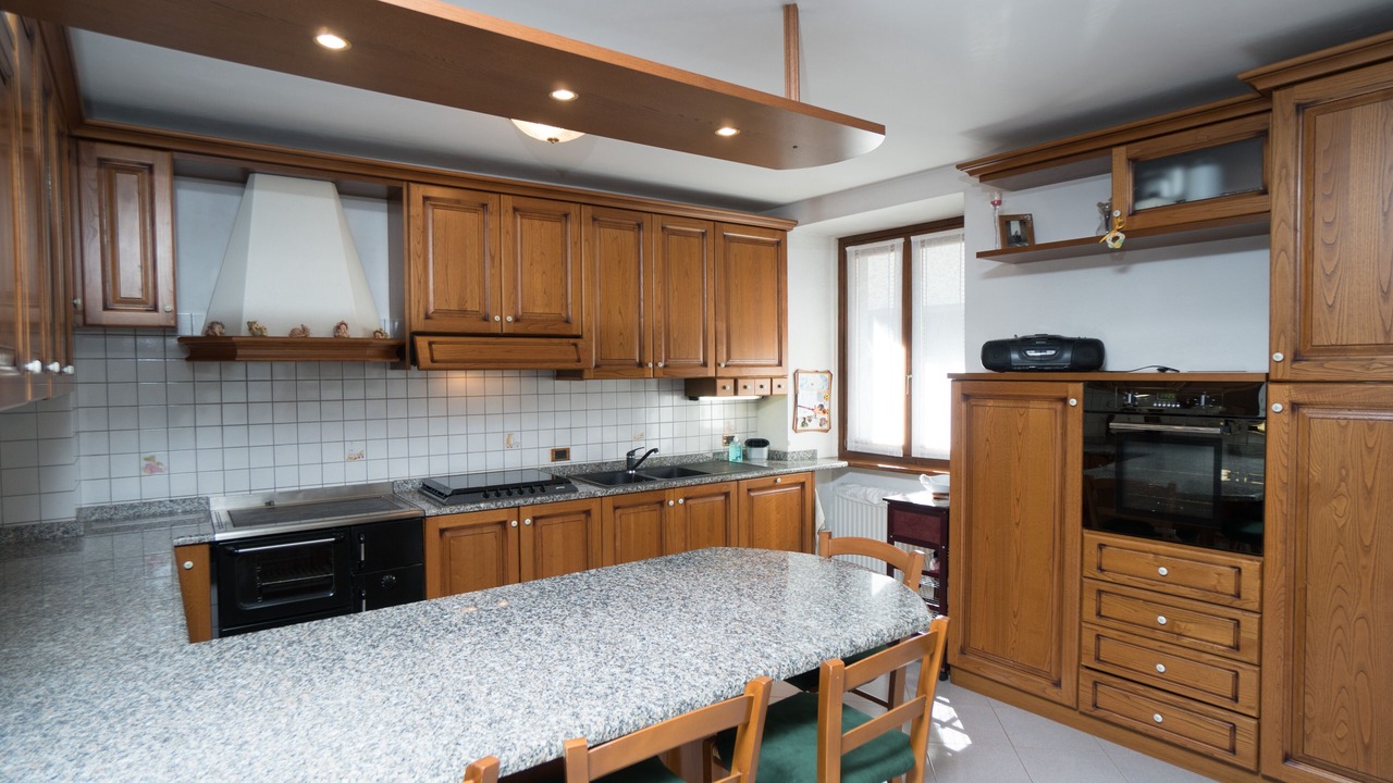 Photo of Kitchen in Lenzumo