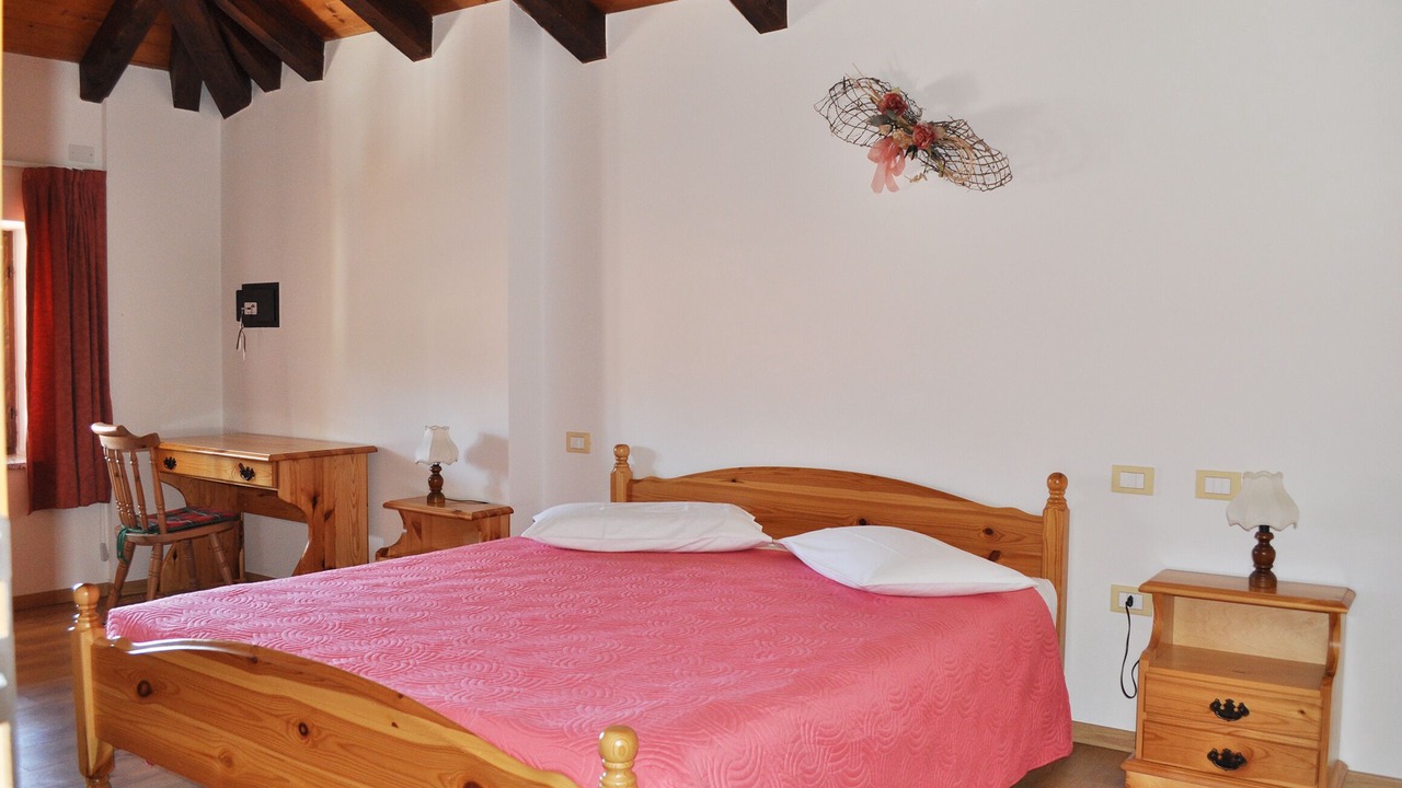 Photo of Bedroom in Sfruz