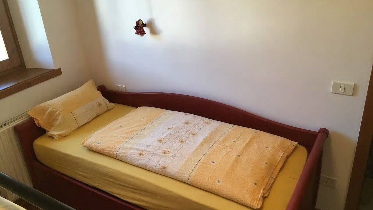 Photo of Bedroom in Strembo