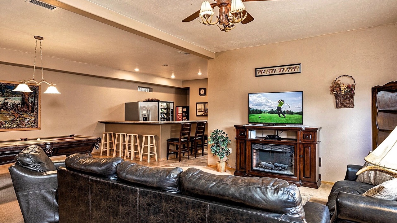 Photo of Livingroom in Show Low