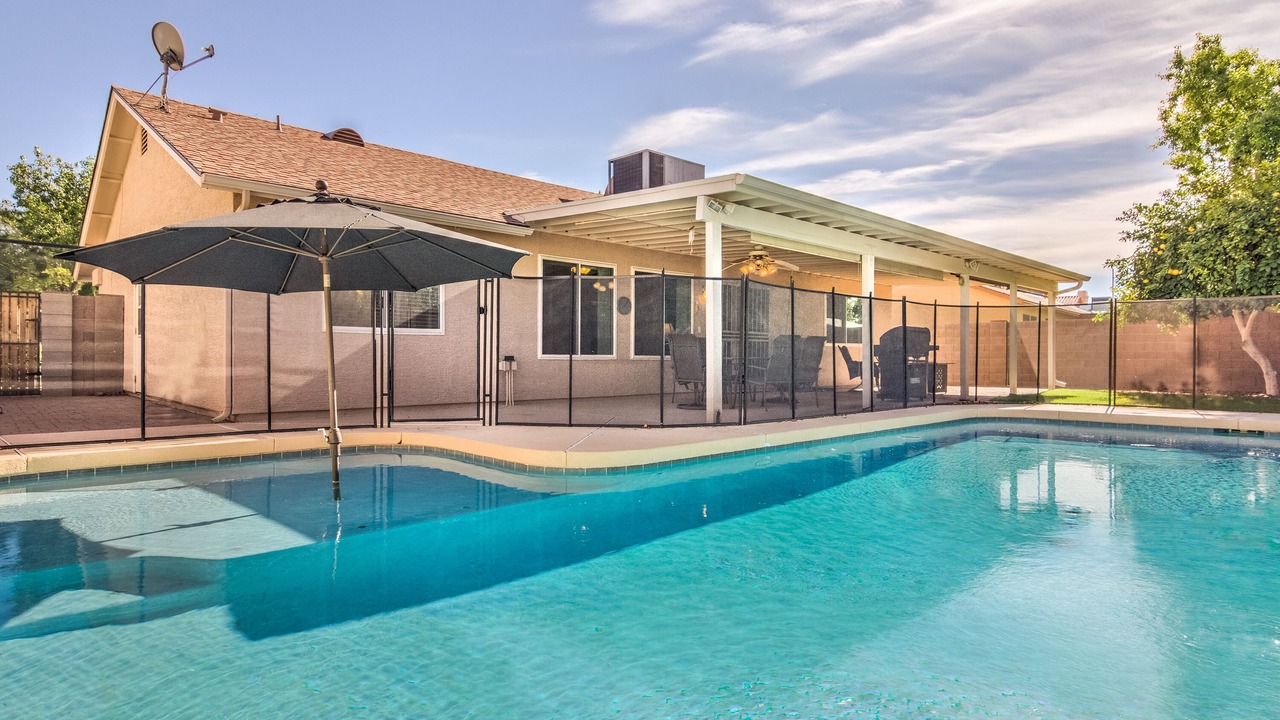 Photo of Outdoor in Camelot Estates