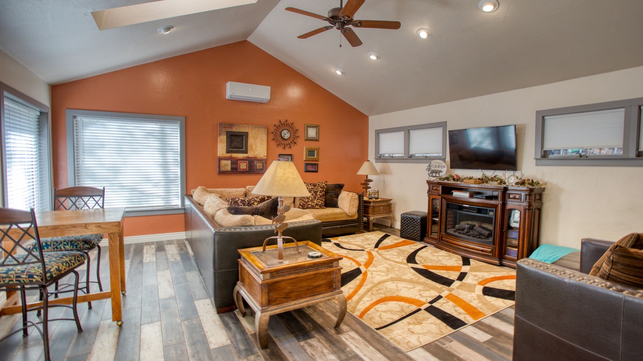 Photo of Livingroom in Pinetop