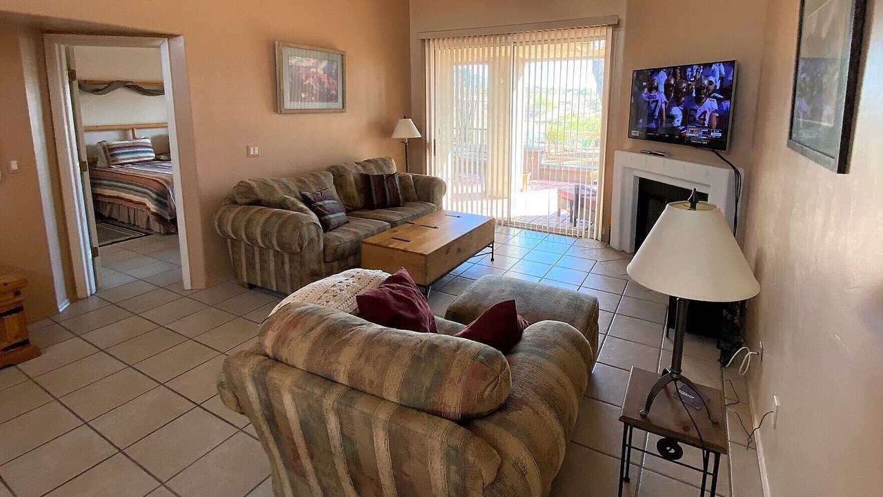 Photo of Livingroom in Casas Adobes
