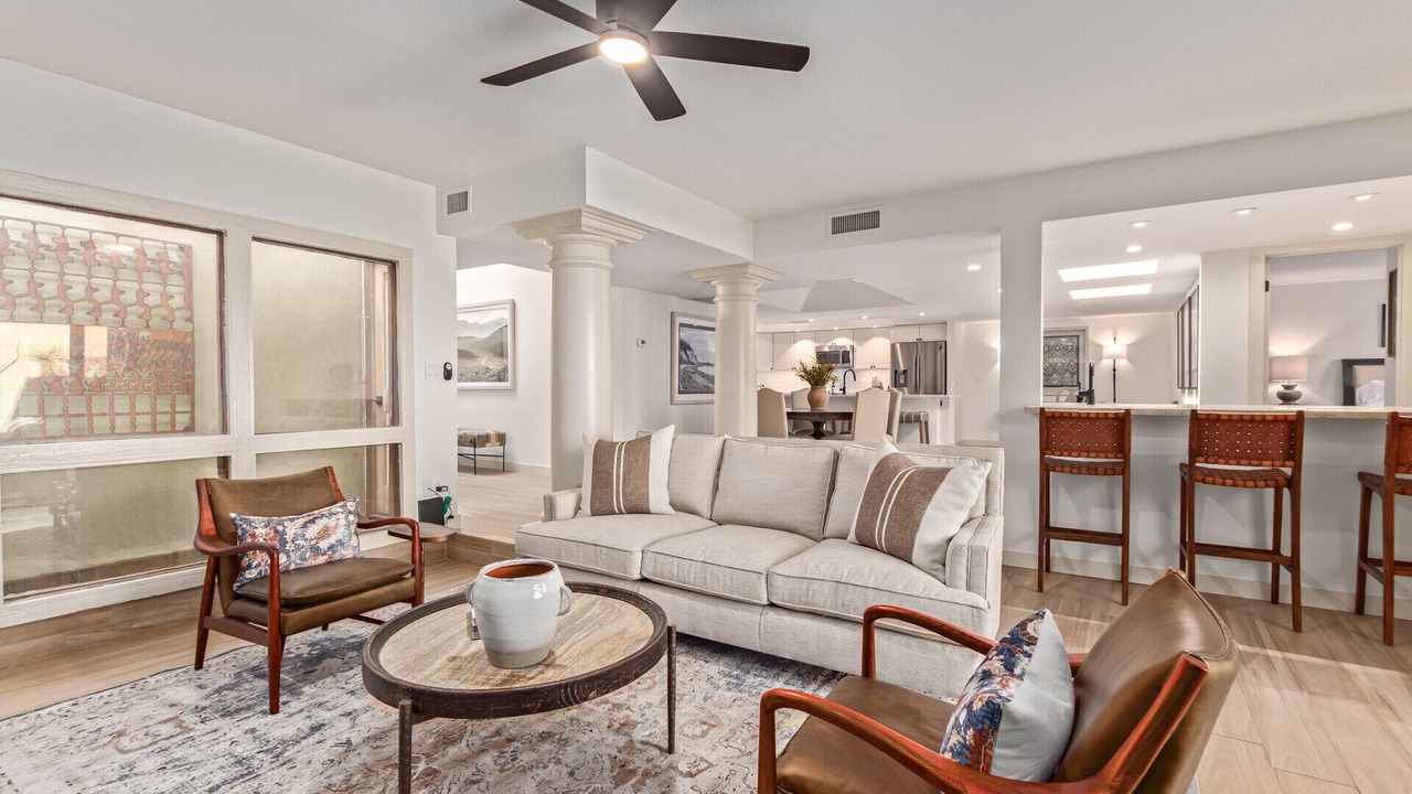 Photo of Livingroom in South Scottsdale