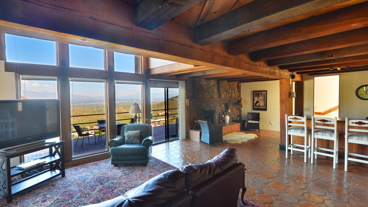 Photo of Livingroom in Tucson Estates