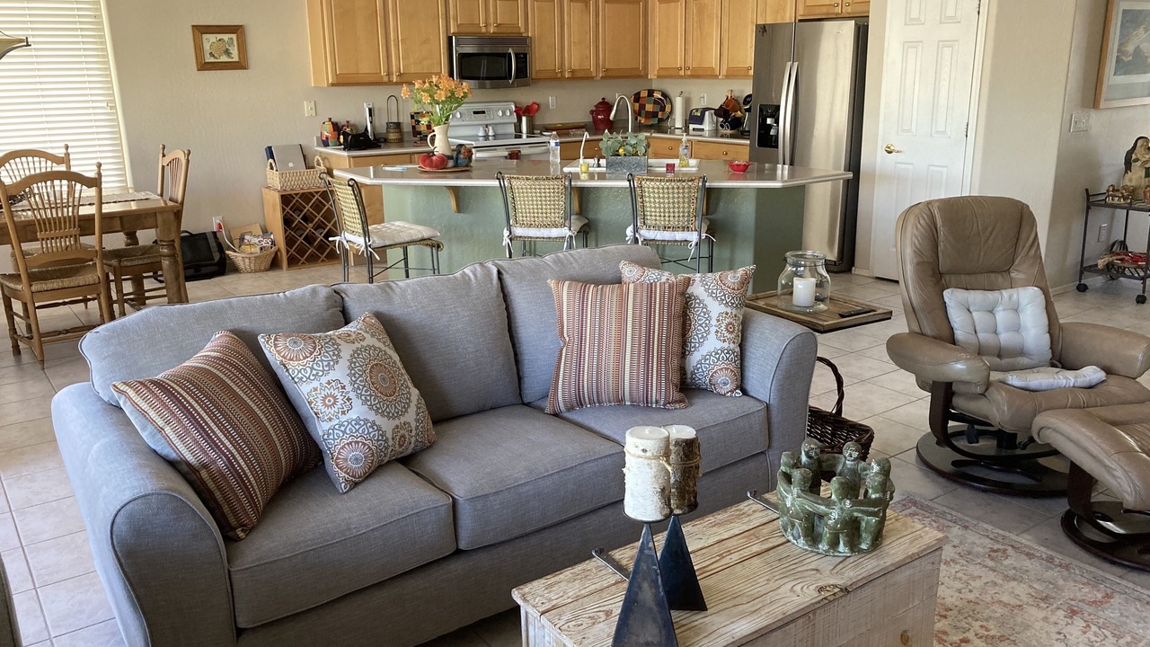 Photo of Livingroom in Estrella Mountain Ranch