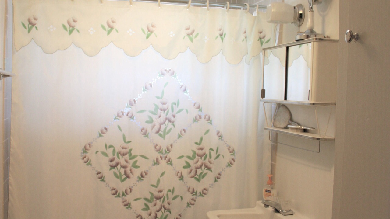 Photo of Bathroom in Williams