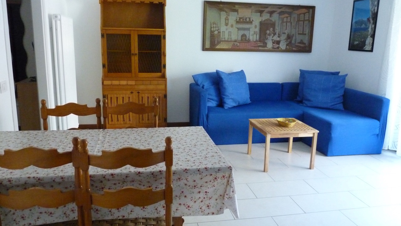 Photo of Livingroom in Tenno