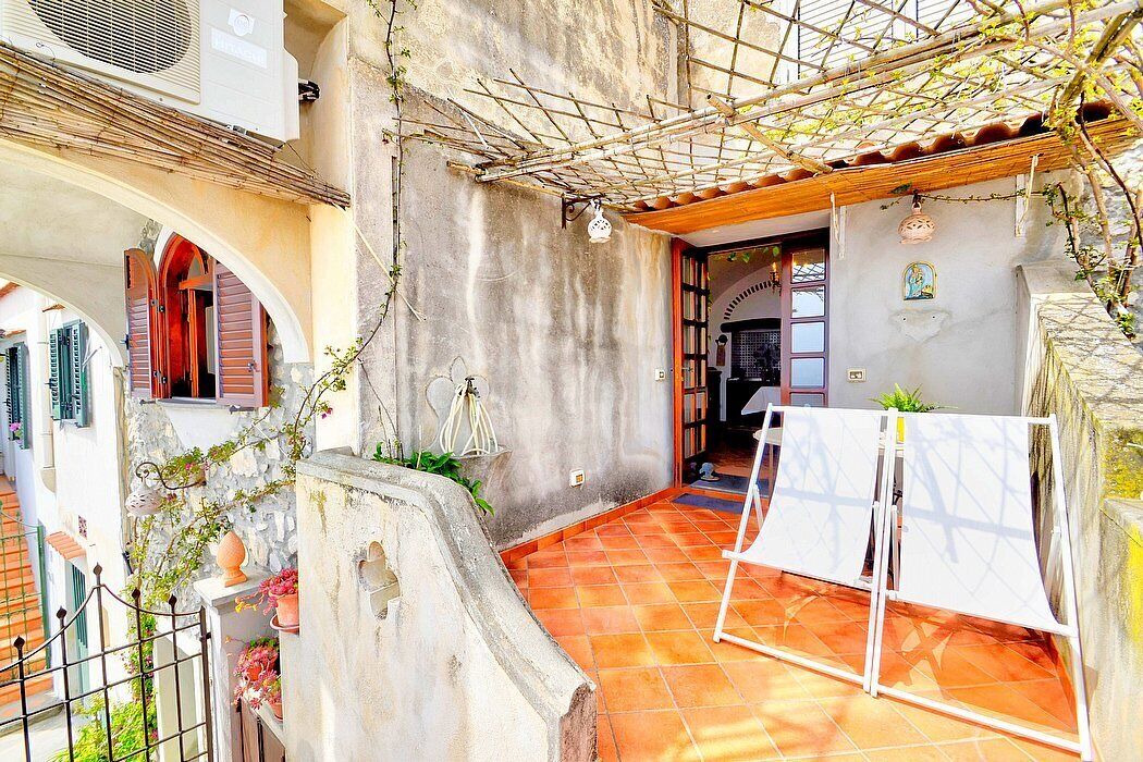 Photo of Patio Balcony in Path of the Gods