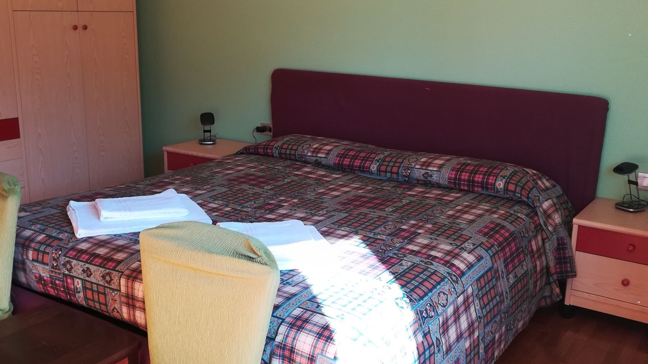 Photo of Bedroom in Bolognano-Vignole