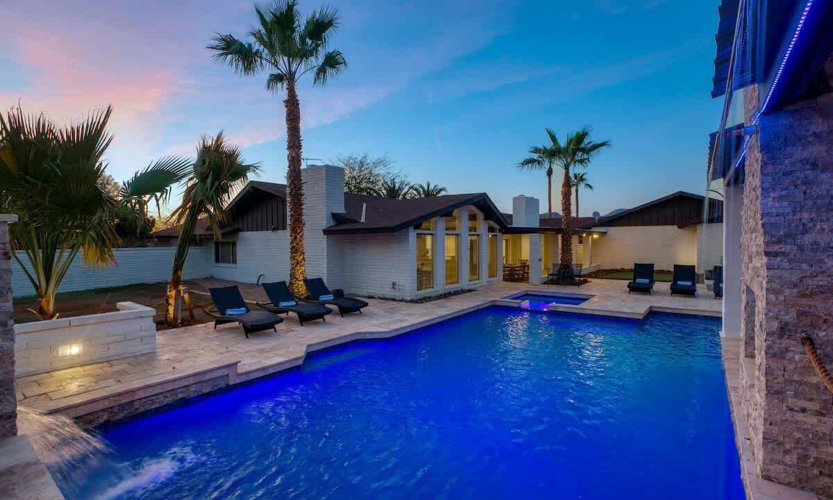Photo of Outdoor in Paradise Heights
