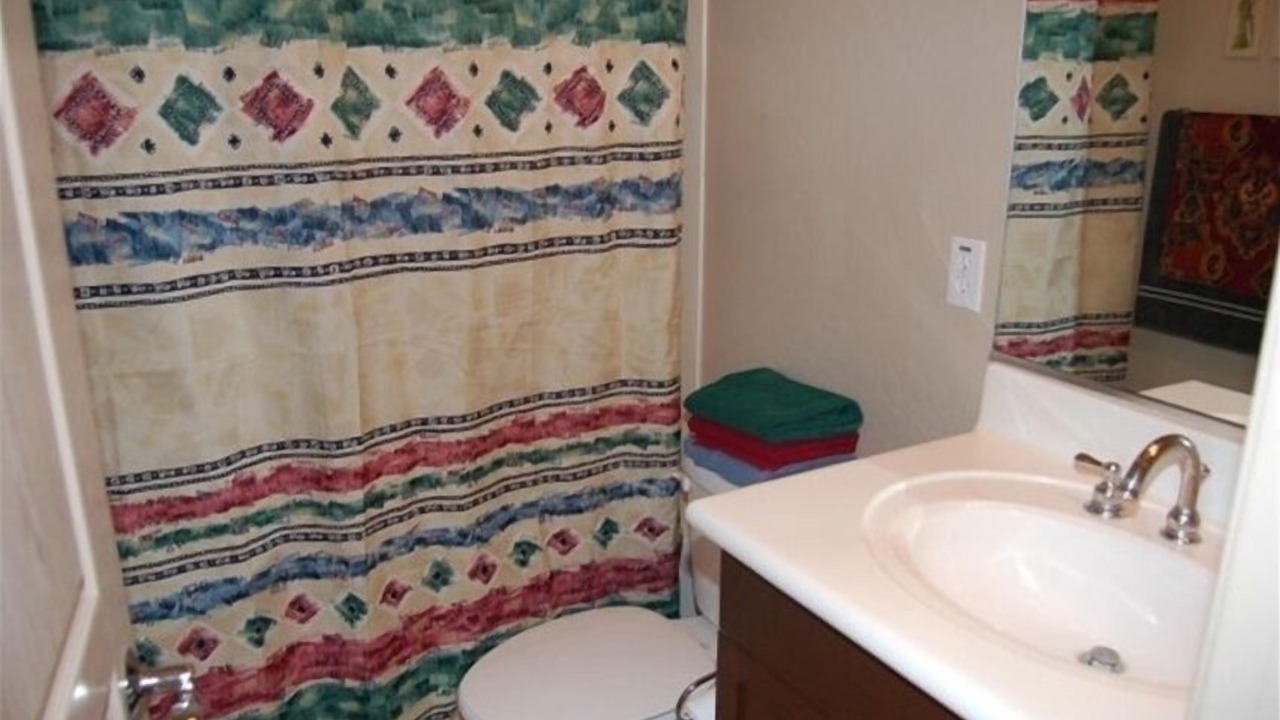 Photo of Bathroom in Talon Retreat
