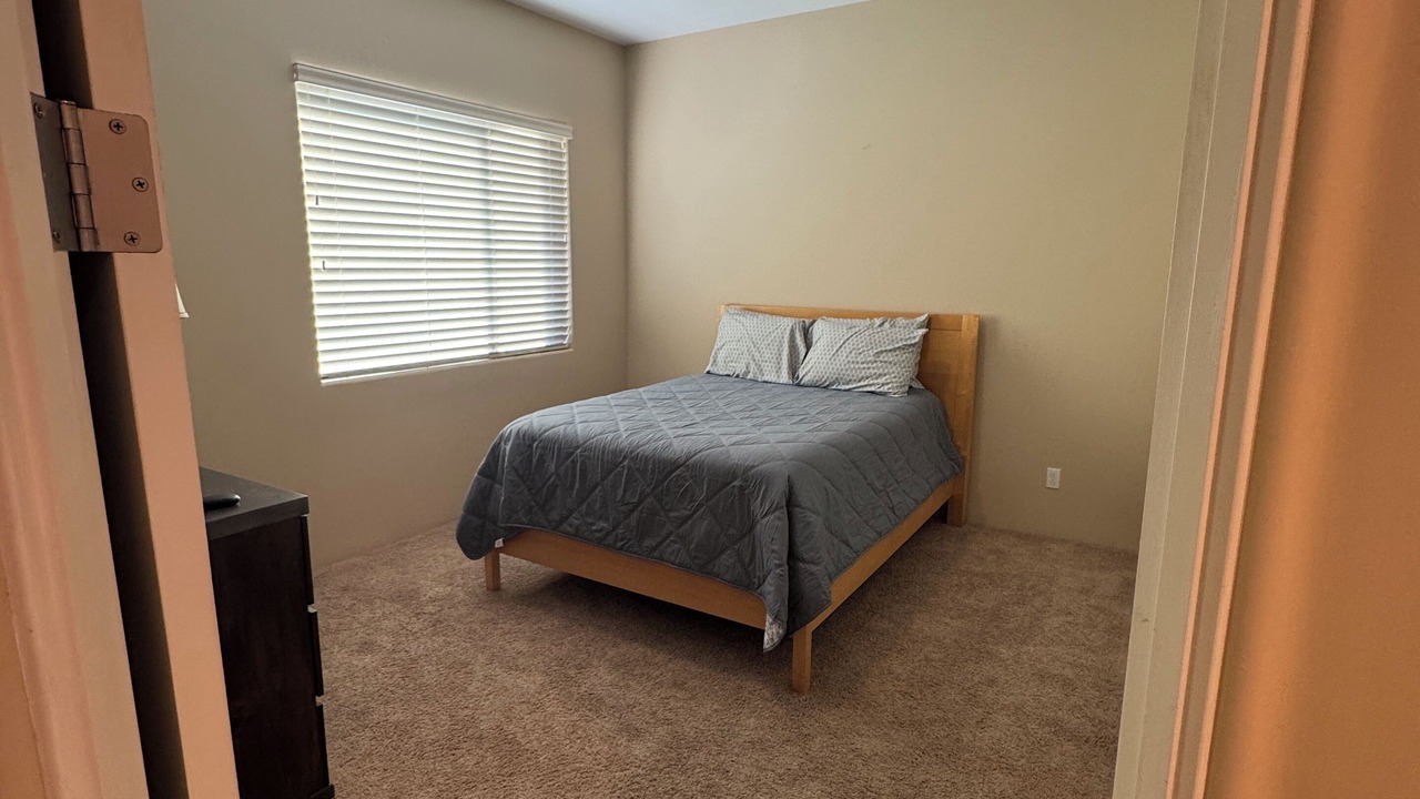 Photo of Bedroom in Cave Creek