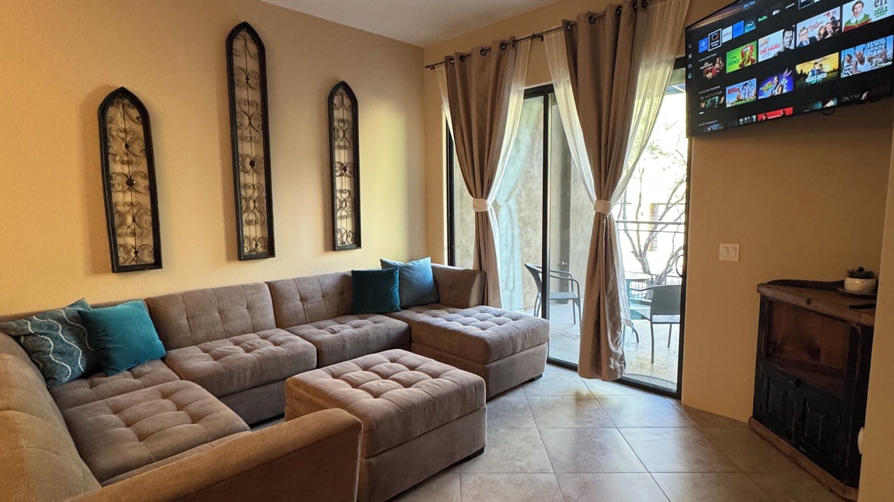 Photo of Livingroom in Cave Creek