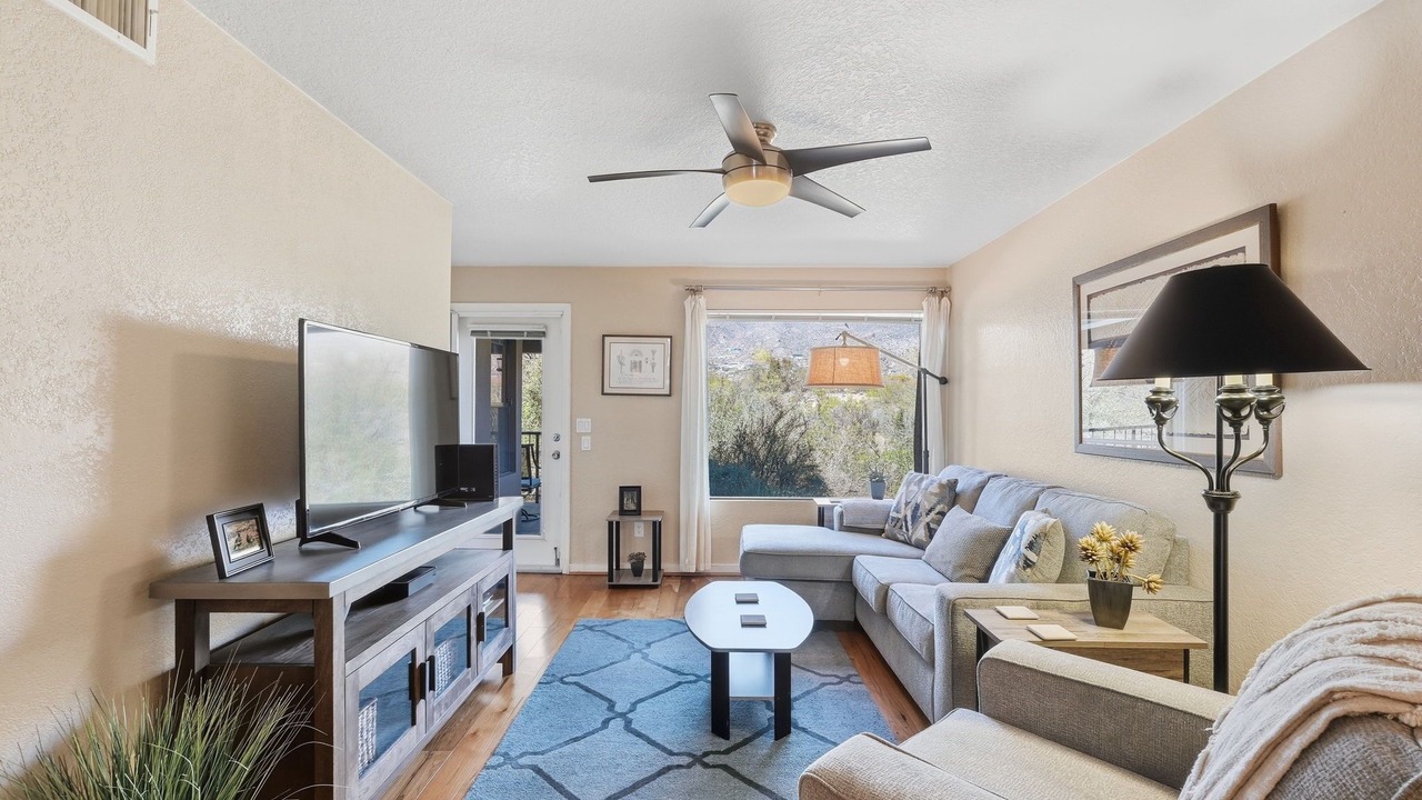 Photo of Livingroom in Tucson