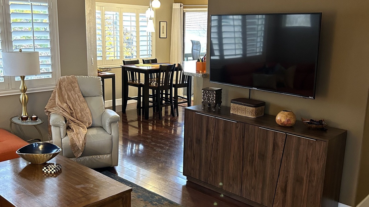 Photo of Livingroom in Gilbert