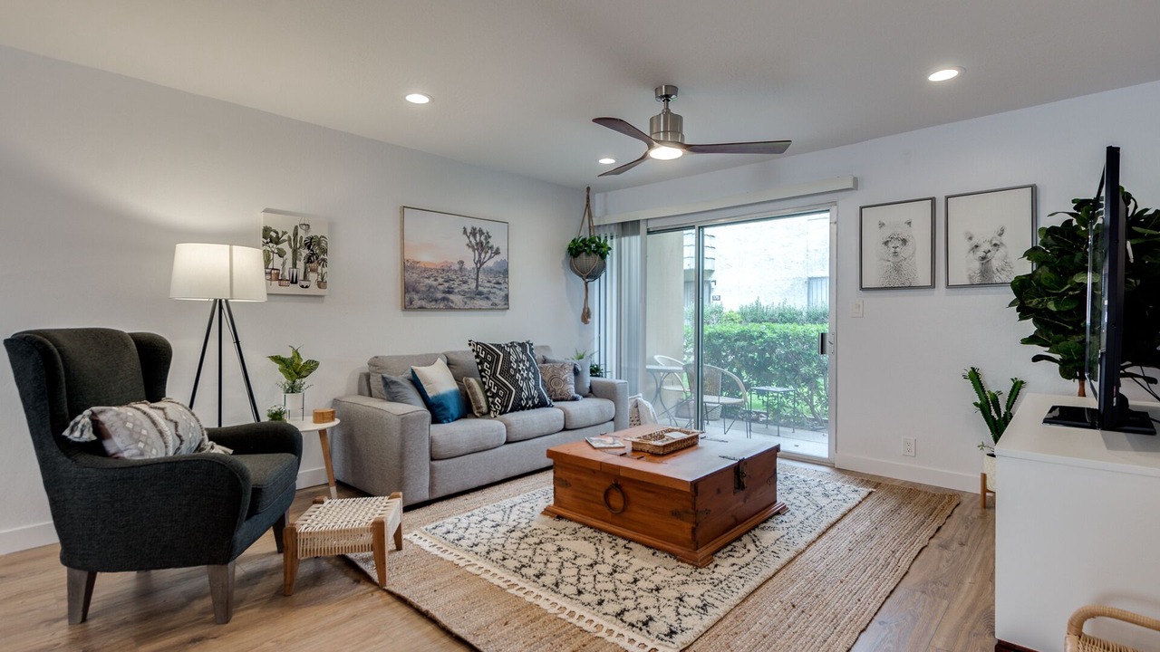 Photo of Livingroom in South Scottsdale