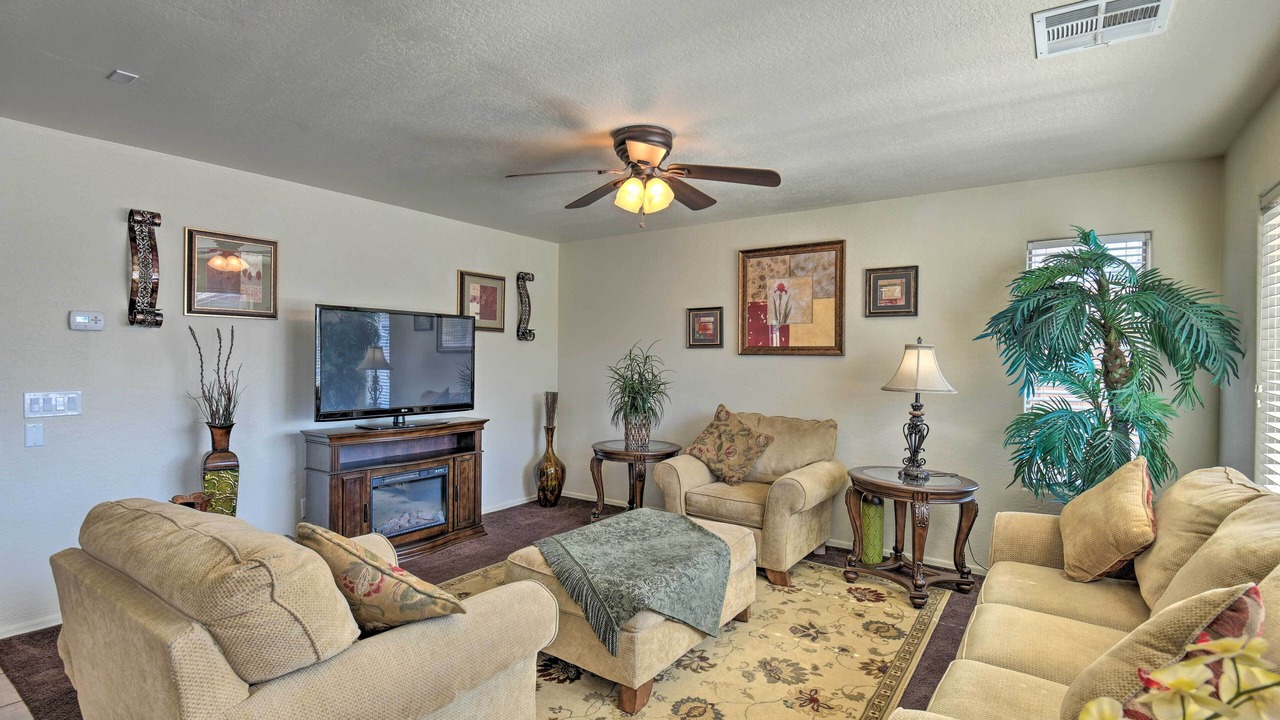 Photo of Livingroom in San Tan Valley