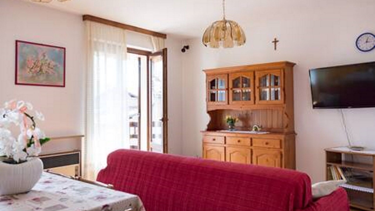 Photo of Livingroom in Ronzo-Chienis