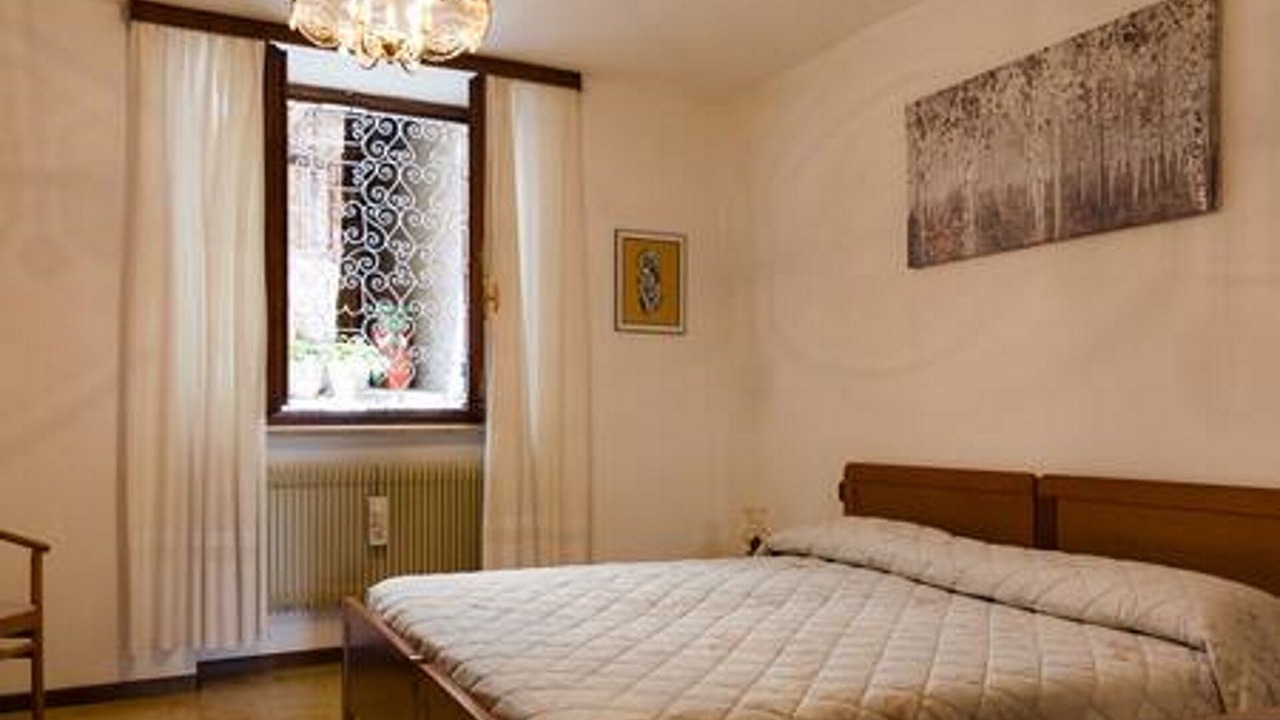 Photo of Bedroom in Ronzo-Chienis